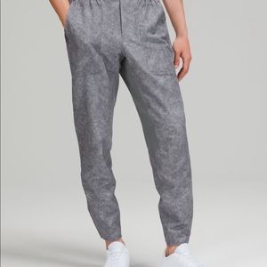 Men’s license to train pant